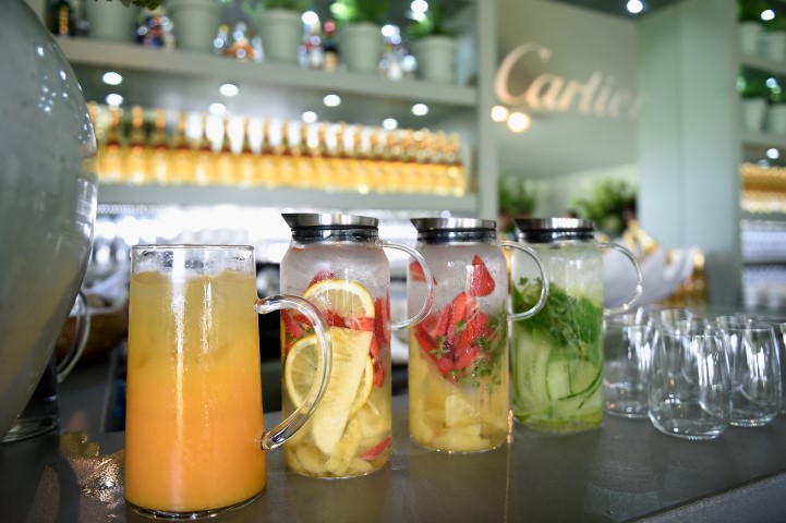 700065097 AJ 8779 246FF7454F8009397665BC63CDBB8811