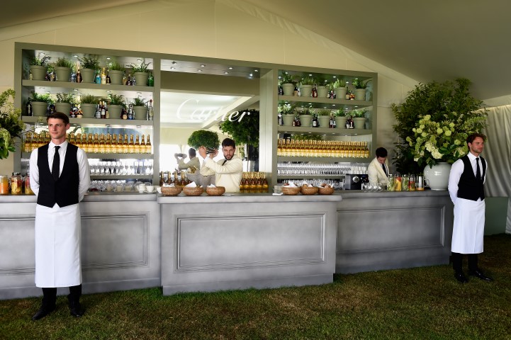 700065097 AJ 8799 4DF570996F560643FBB598784A82237E